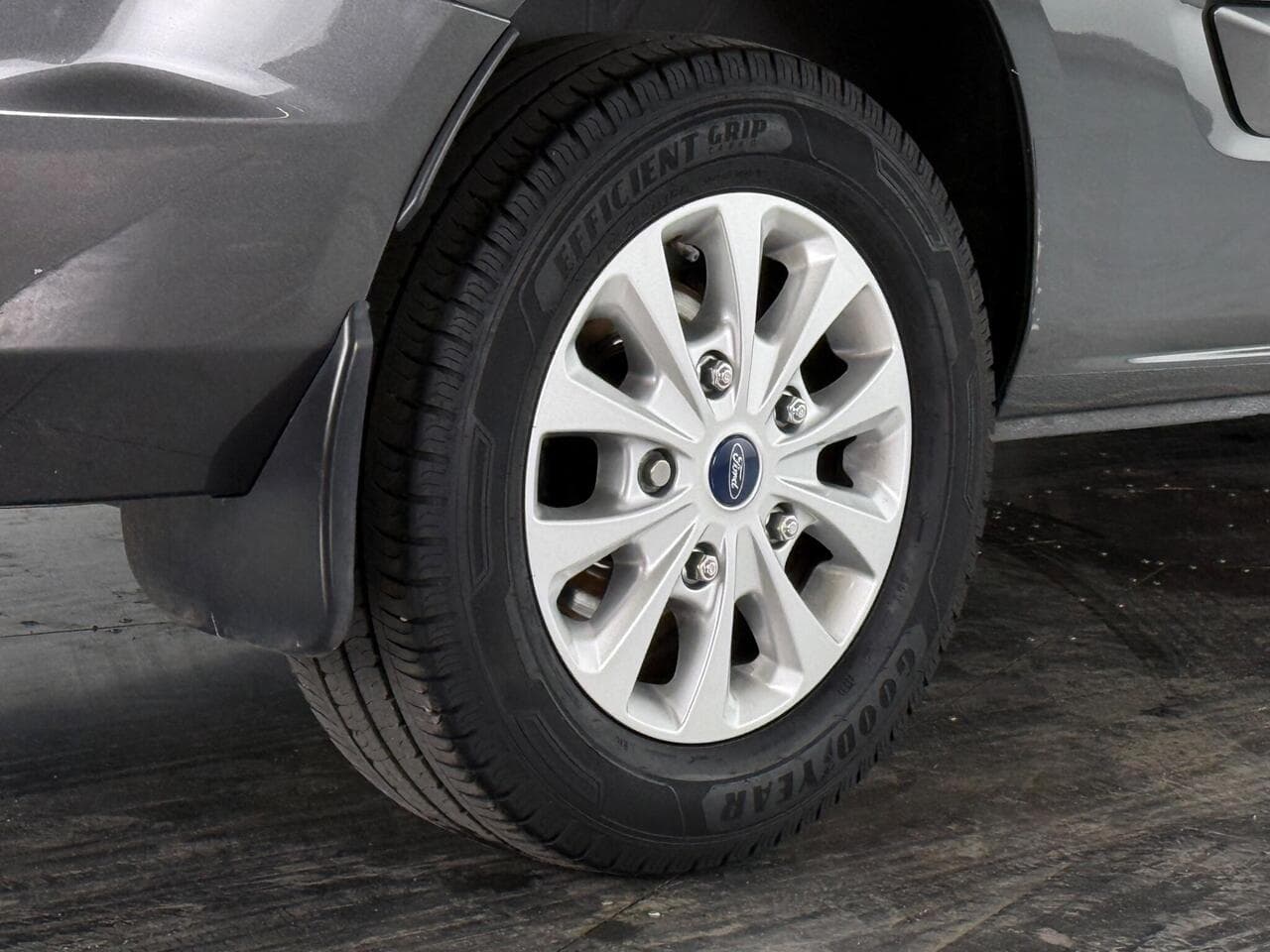 Ford Transit Custom thumbnail Wheel
