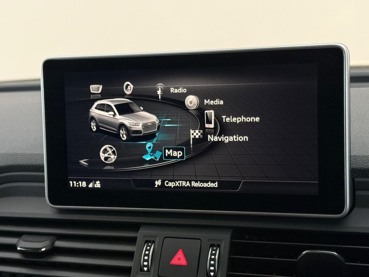 Audi Q5 thumbnail Infotainment System
