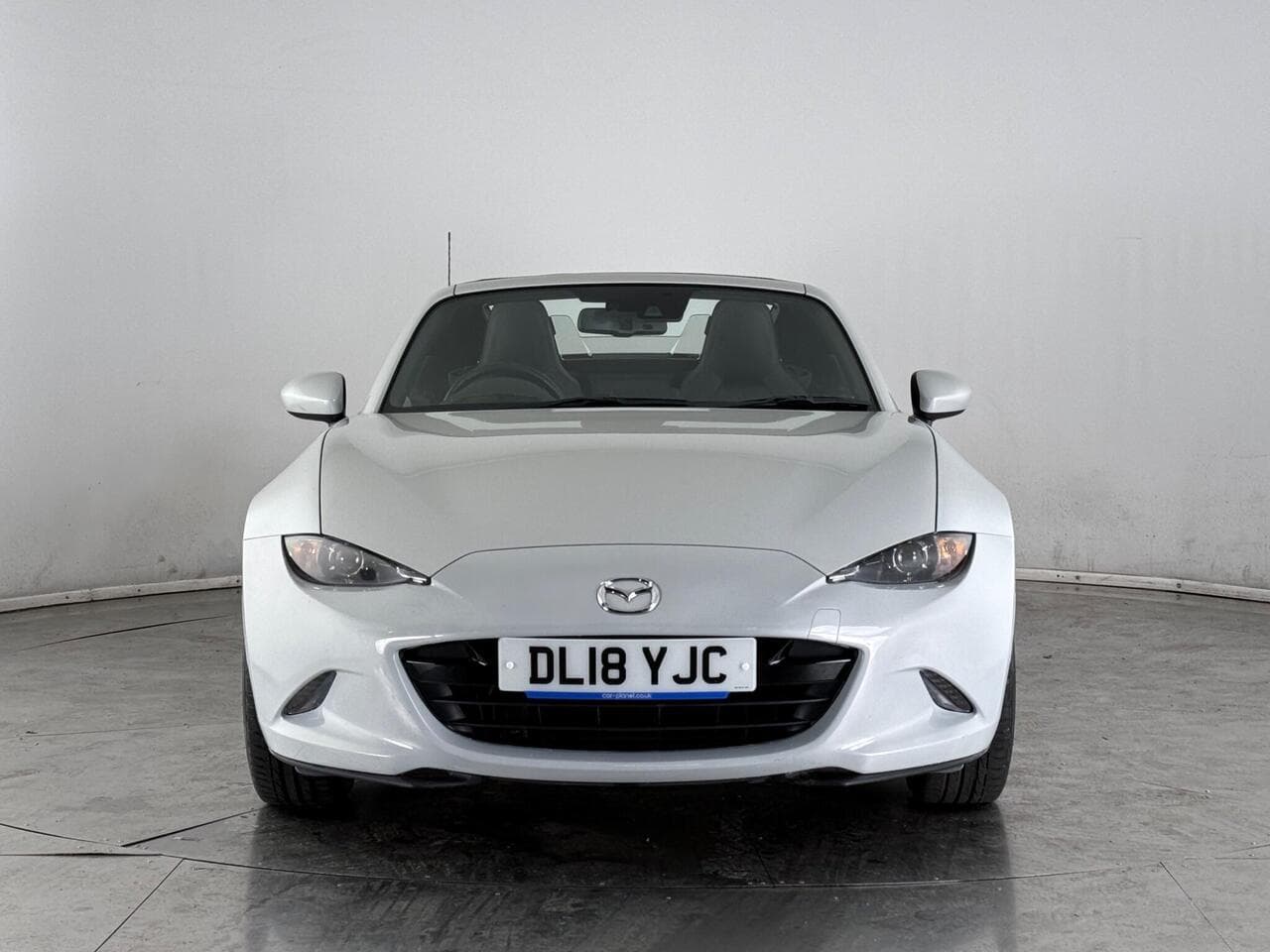 Mazda MX-5 RF thumbnail Front