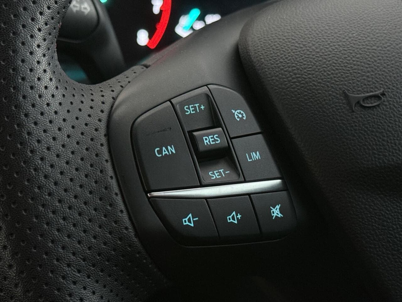 Ford Fiesta thumbnail Misc Controls