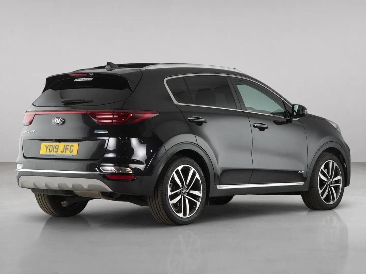 Kia Sportage thumbnail Rear Right