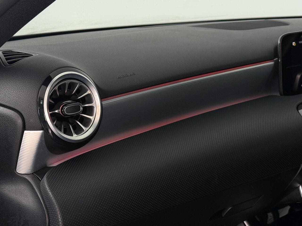 Mercedes-Benz A Class thumbnail Interior Front