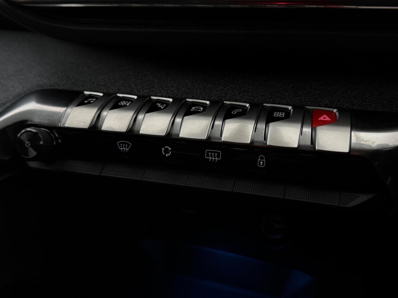 Peugeot 5008 thumbnail Inconclusive