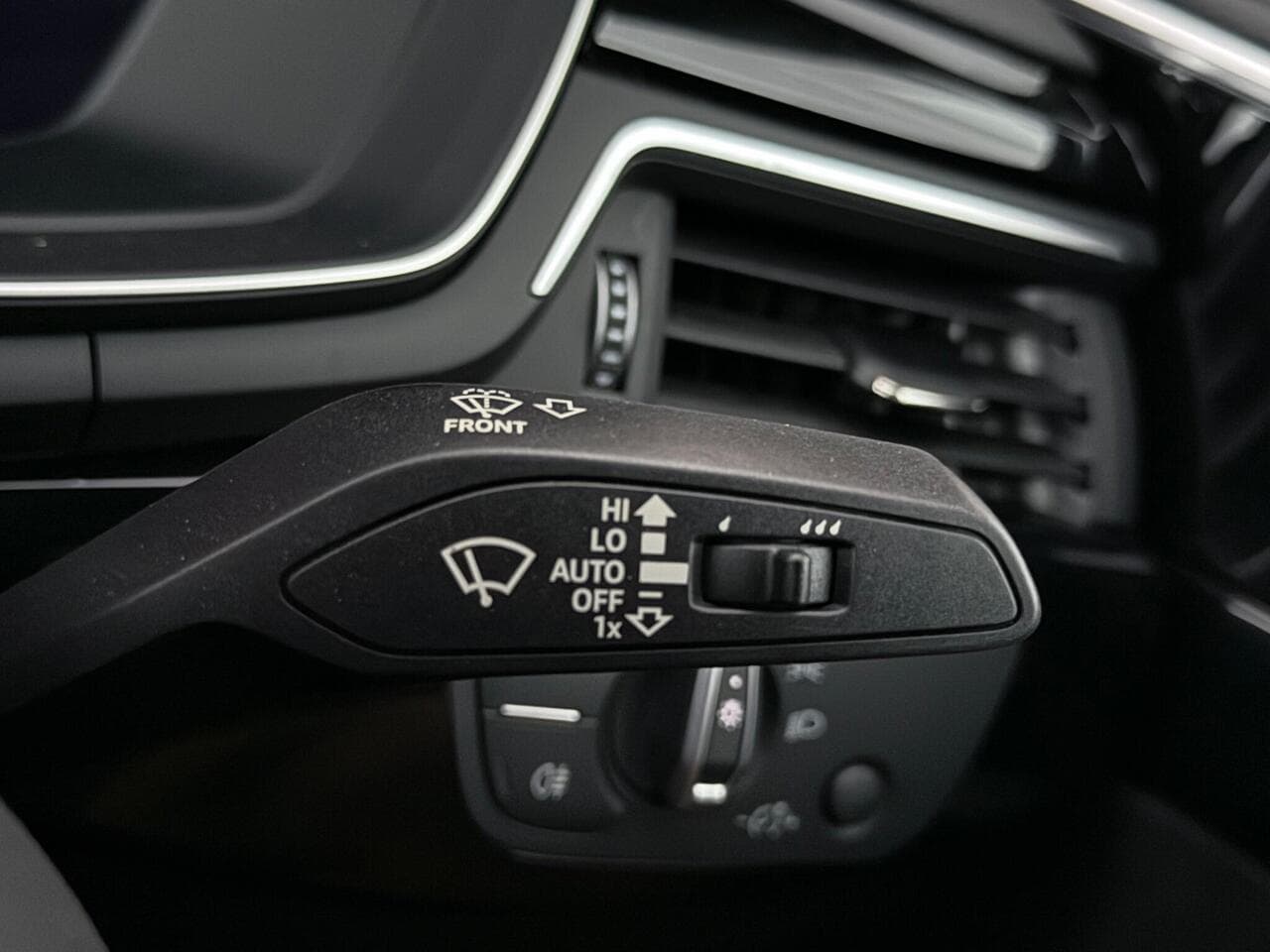 Audi A5 thumbnail Misc Controls