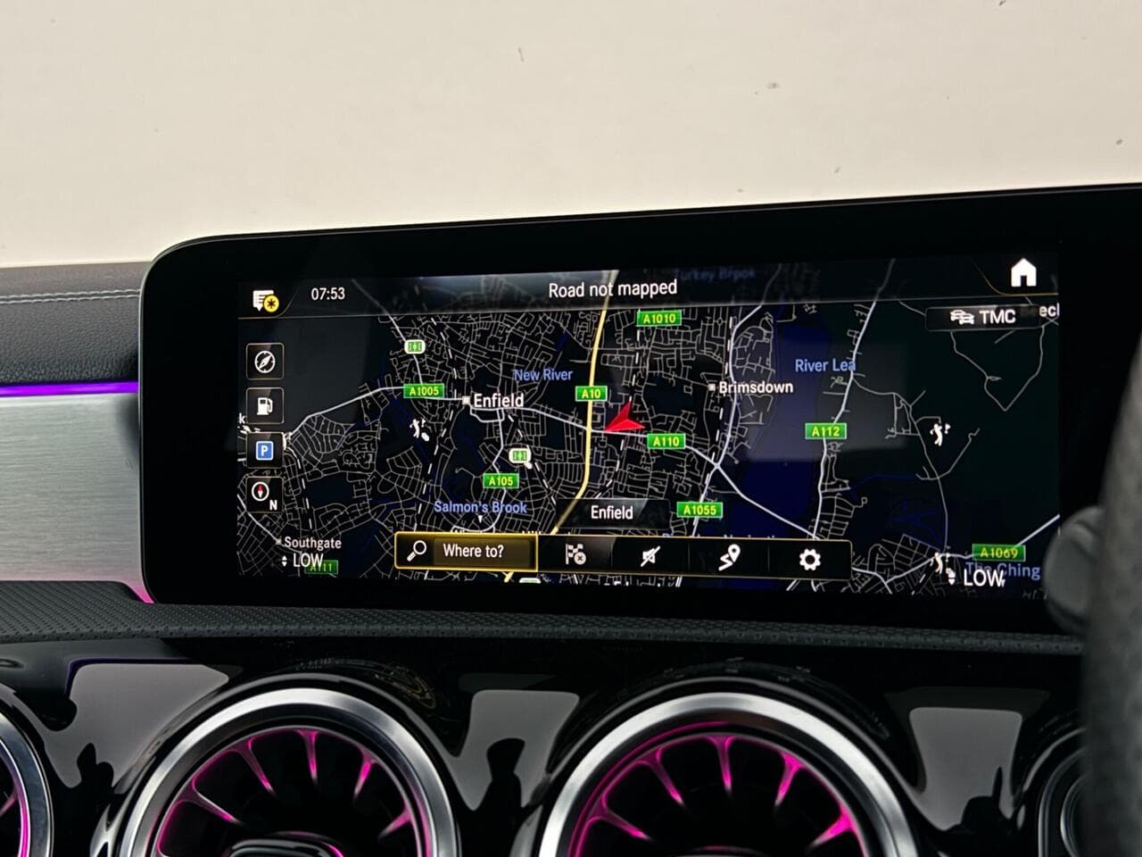 Mercedes-Benz CLA thumbnail Infotainment System