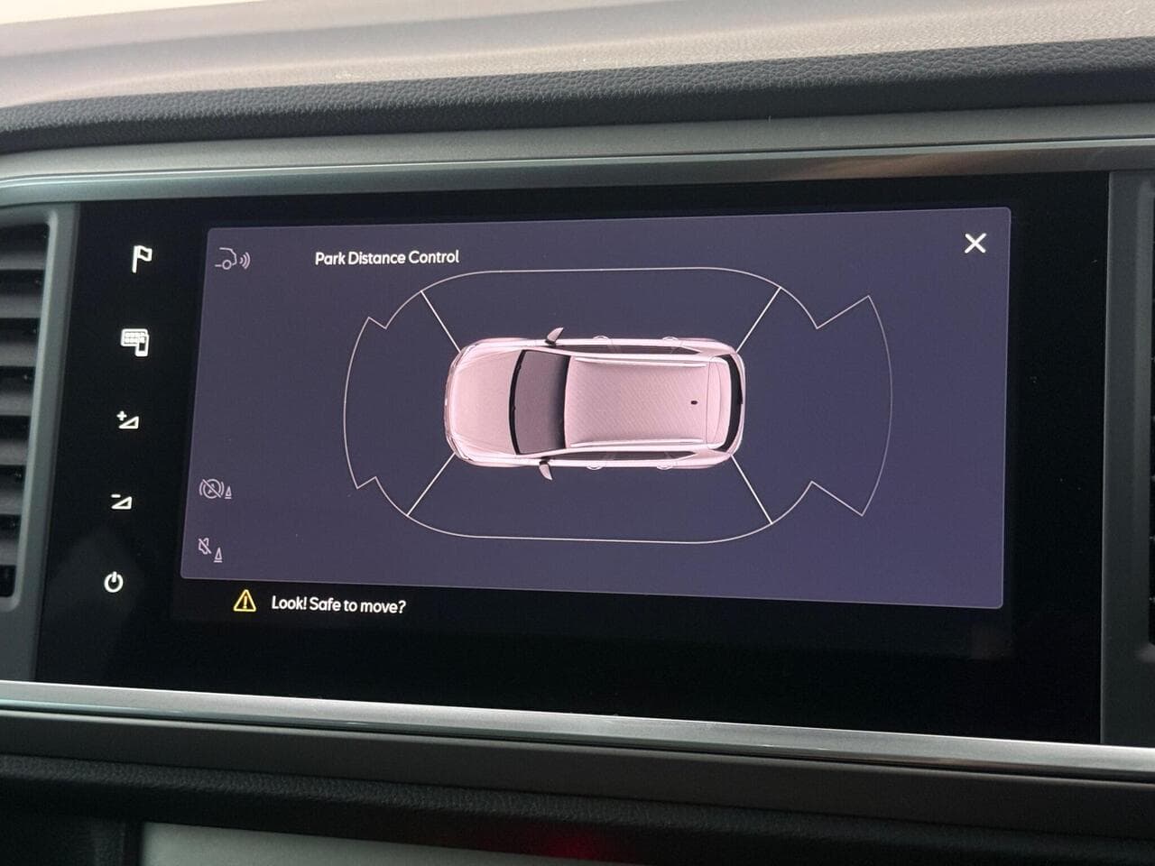 SEAT Ateca thumbnail Infotainment System