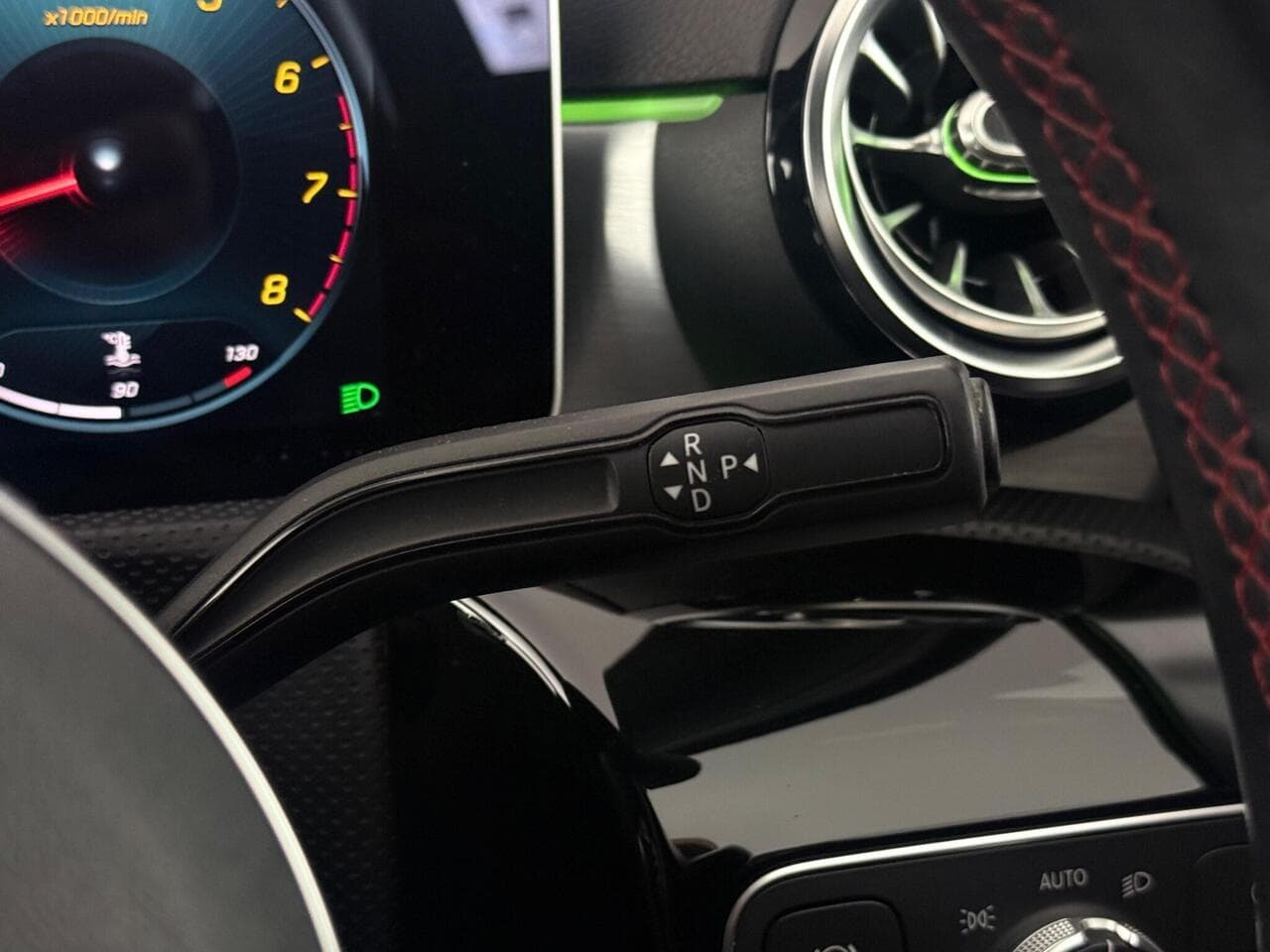 Mercedes-Benz A Class thumbnail Misc Controls