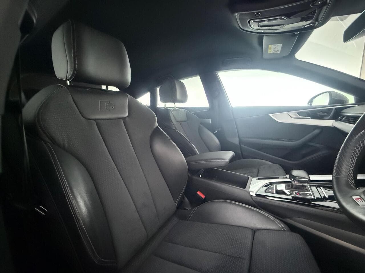 Audi A5 thumbnail Seat Driver