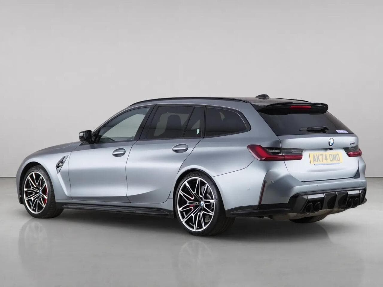 BMW M3 thumbnail Rear Left