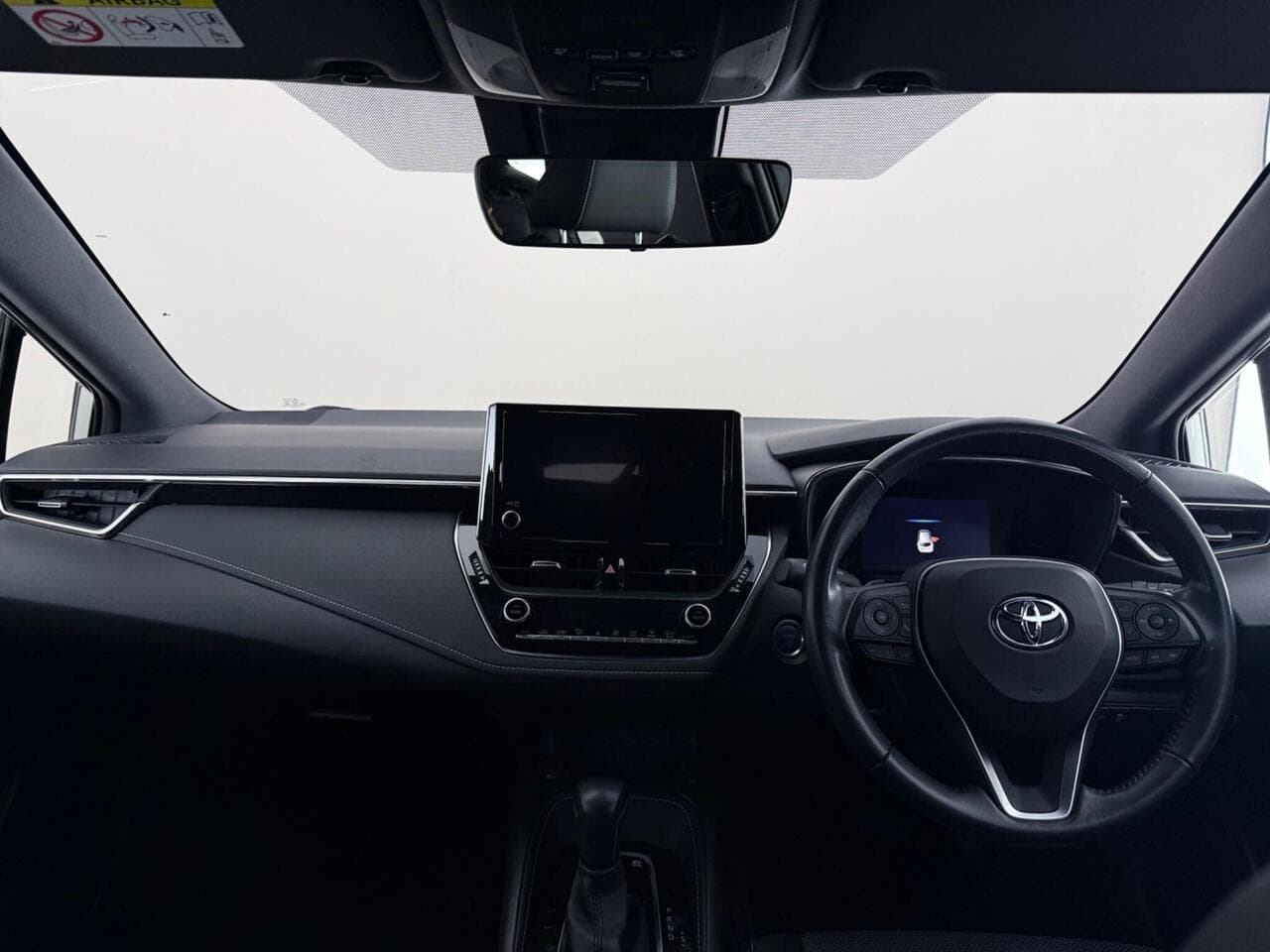 Toyota Corolla thumbnail Interior Front