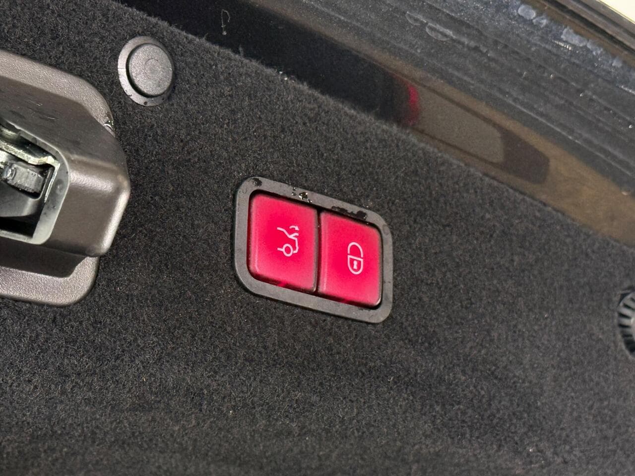 Mercedes-Benz S Class thumbnail Inconclusive