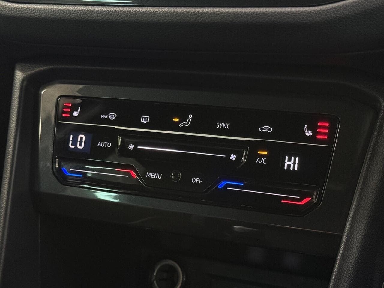 Volkswagen Tiguan thumbnail Misc Controls