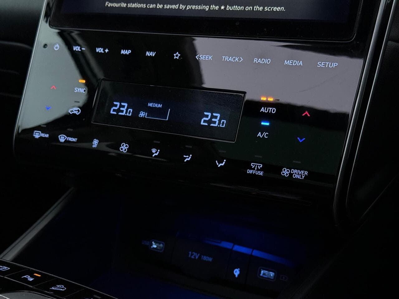 Hyundai TUCSON thumbnail Misc Controls