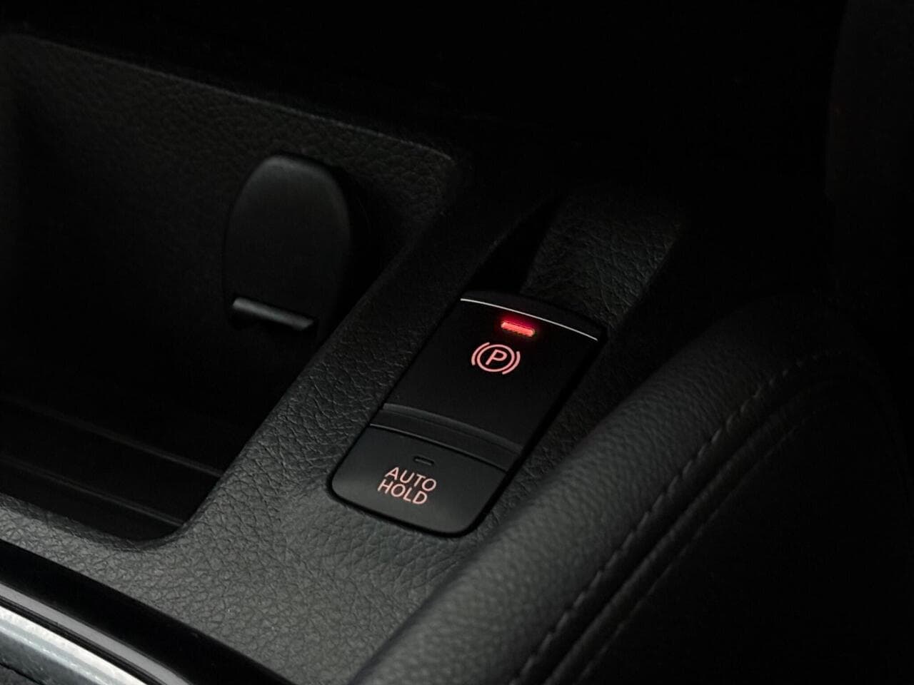 Nissan Qashqai thumbnail Misc Controls
