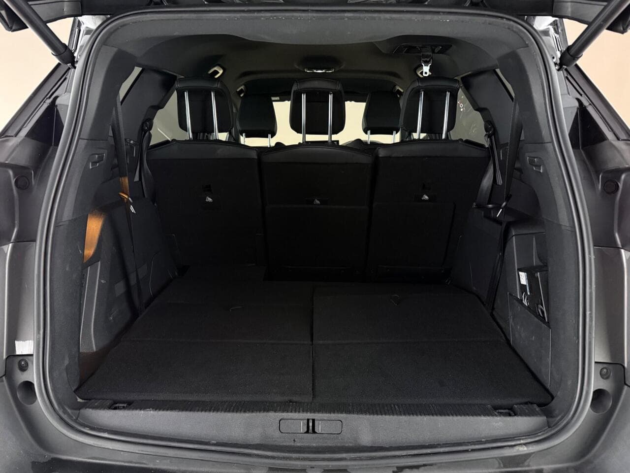 Peugeot 5008 thumbnail Boot