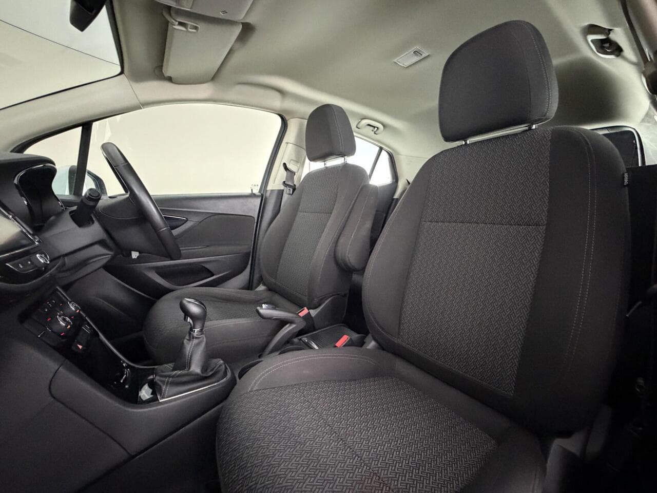 Vauxhall Mokka X thumbnail Seat Front Passenger