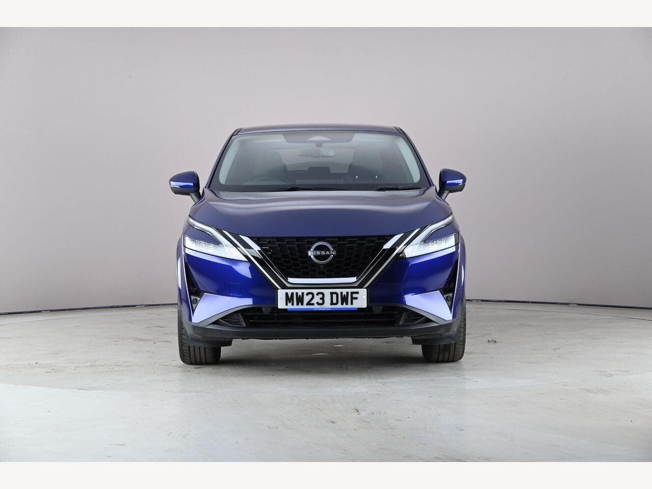 Nissan Qashqai thumbnail Front