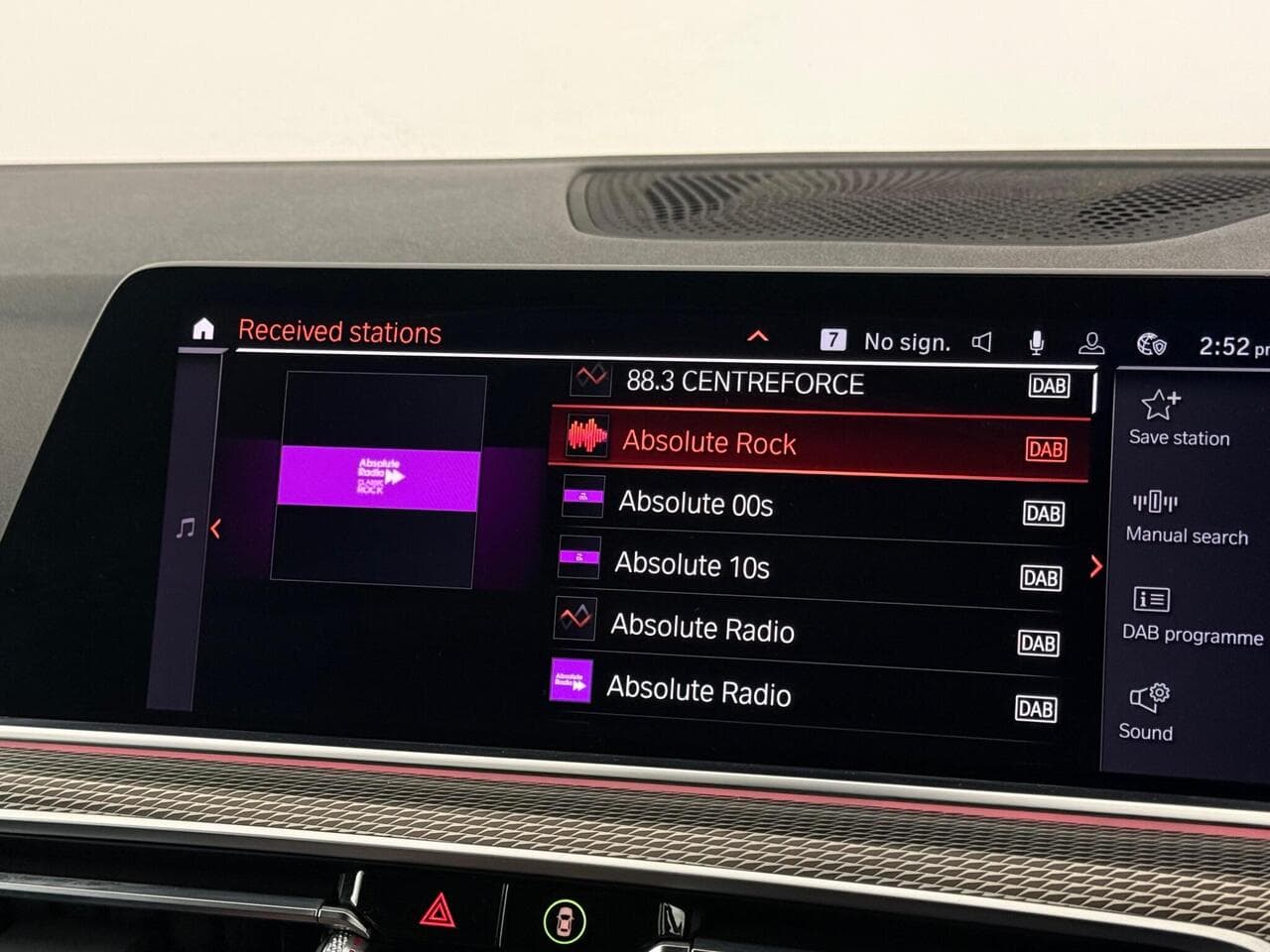 BMW X5 thumbnail Infotainment System