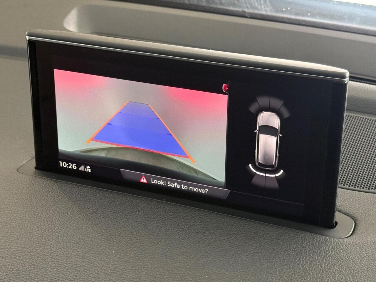 Audi Q7 thumbnail Infotainment System