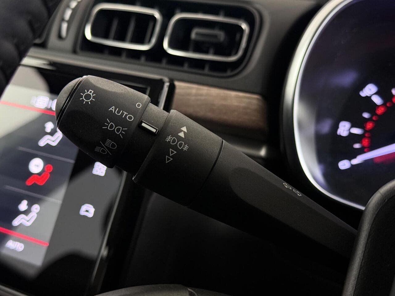 Citroen C3 thumbnail Misc Controls