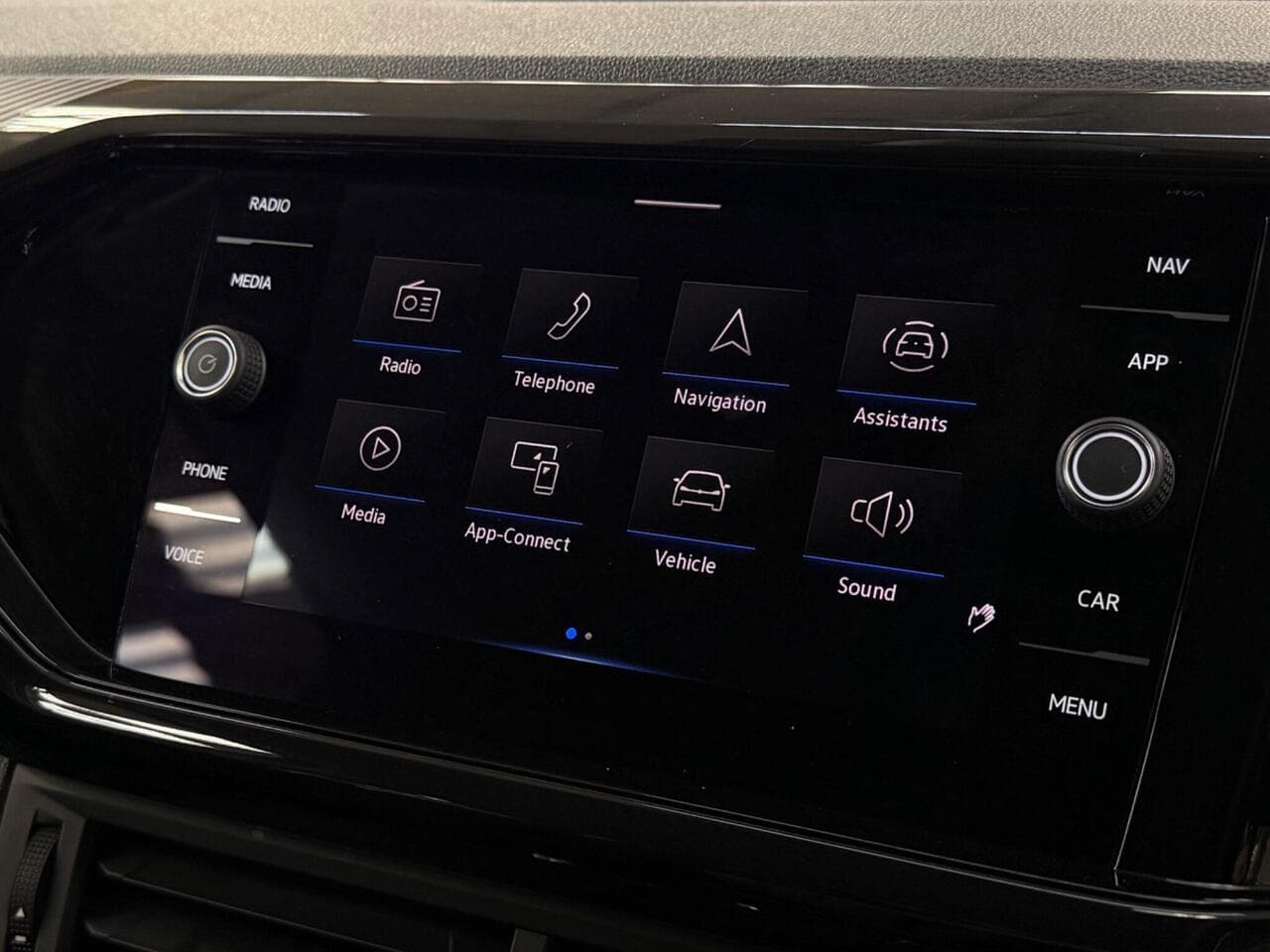 Volkswagen T-Cross thumbnail Infotainment System
