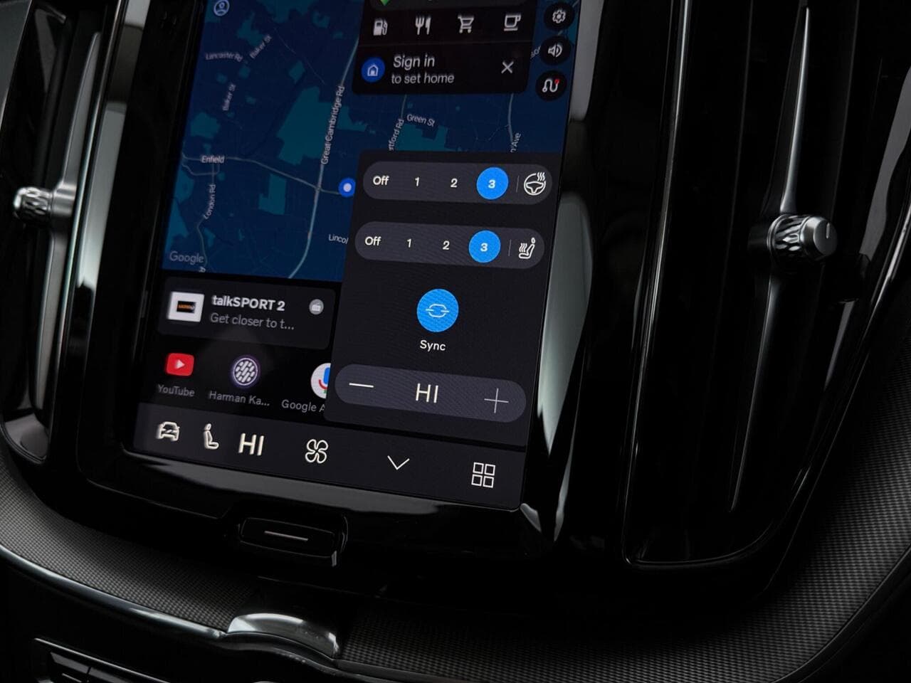Volvo XC60 thumbnail Infotainment System