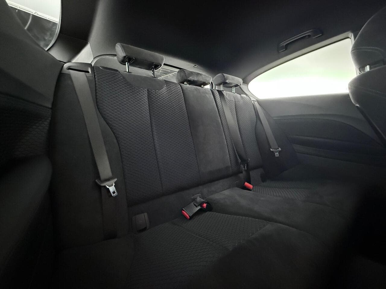 BMW 1 Series thumbnail Seats Rear