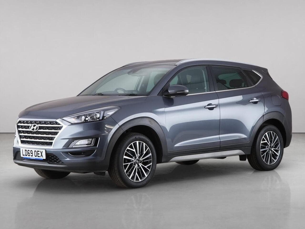 Hyundai TUCSON thumbnail Front Left