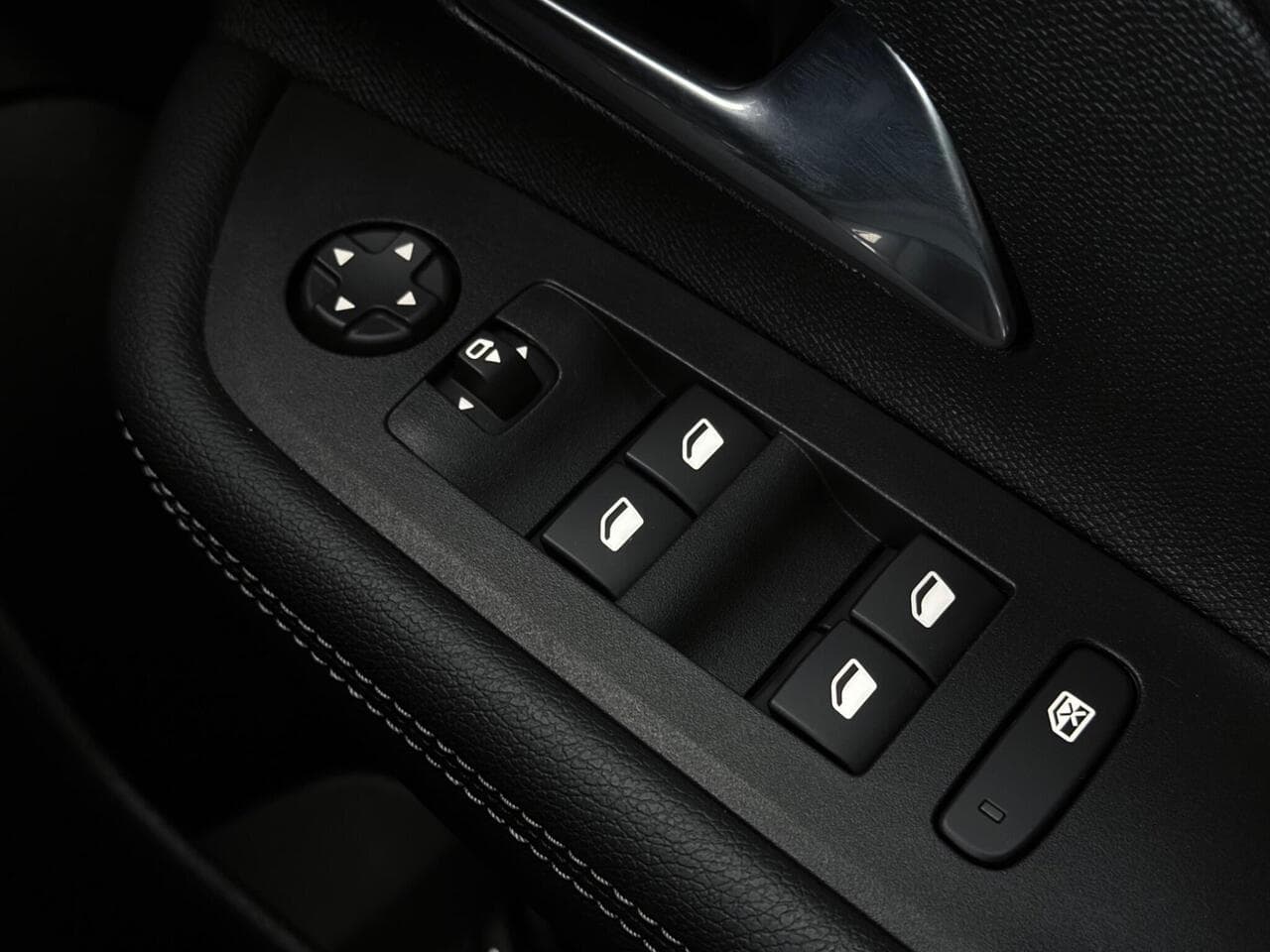Vauxhall Mokka thumbnail Misc Controls