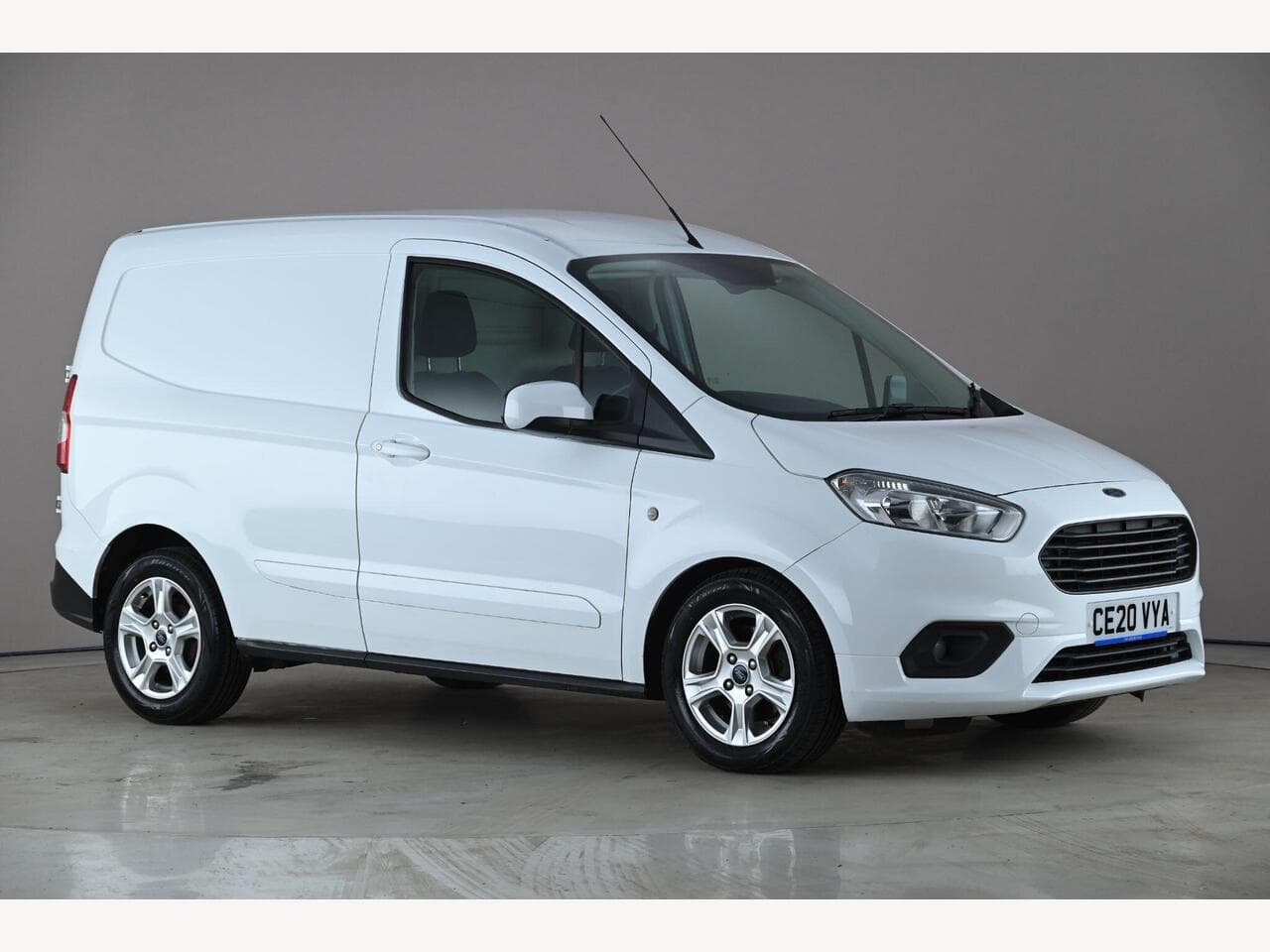 Ford Transit Courier - Ford Transit Courier 1.5 TDCi Limited L1 Euro 6 5dr