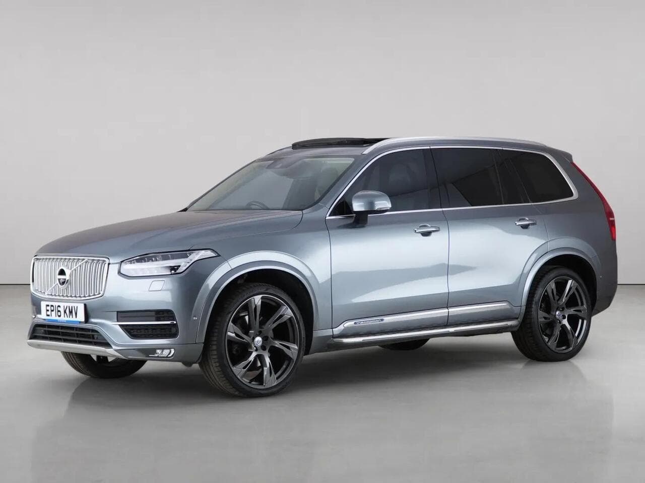 Volvo XC90 thumbnail Front Left