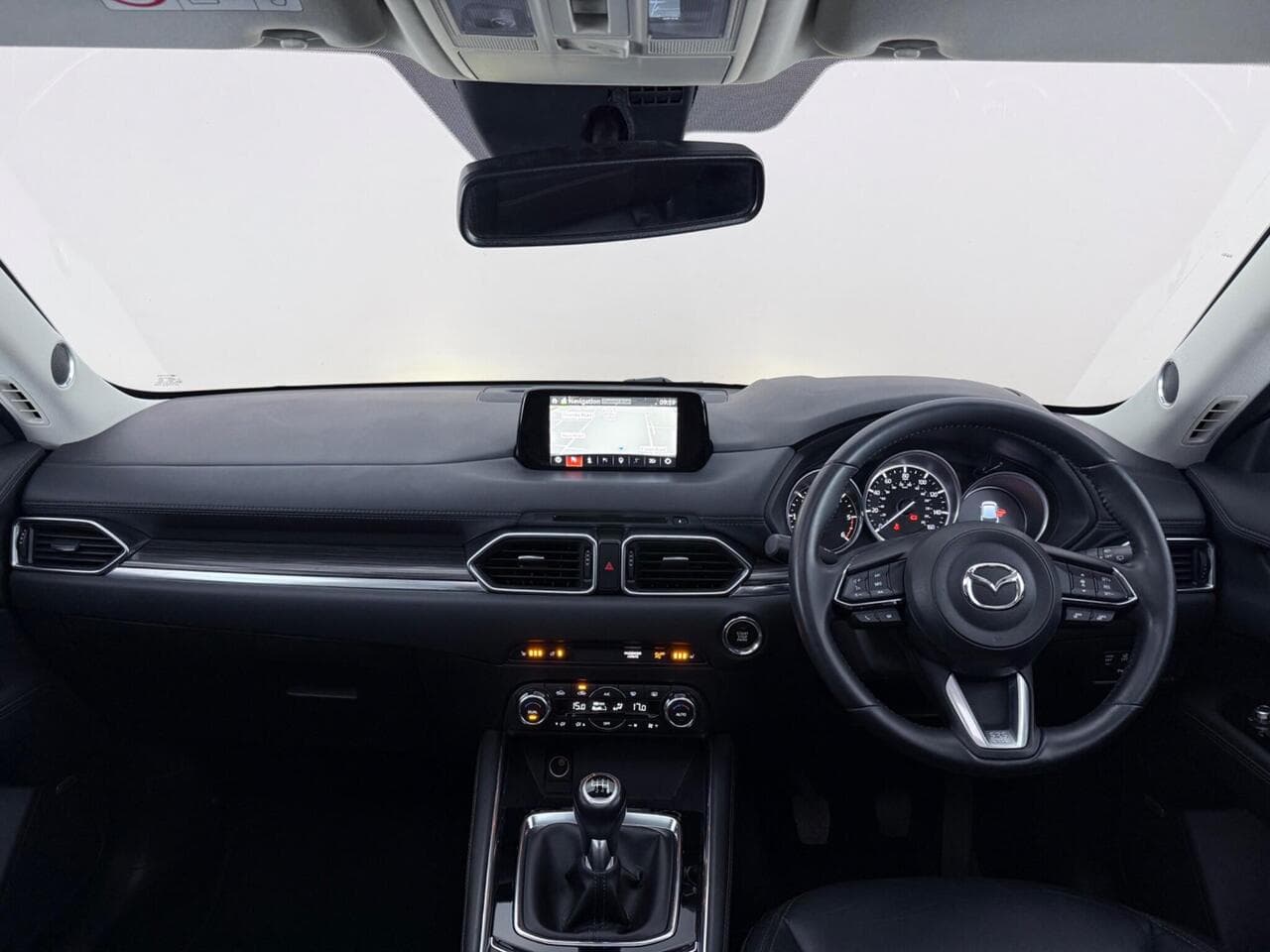 Mazda CX-5 thumbnail Interior Front