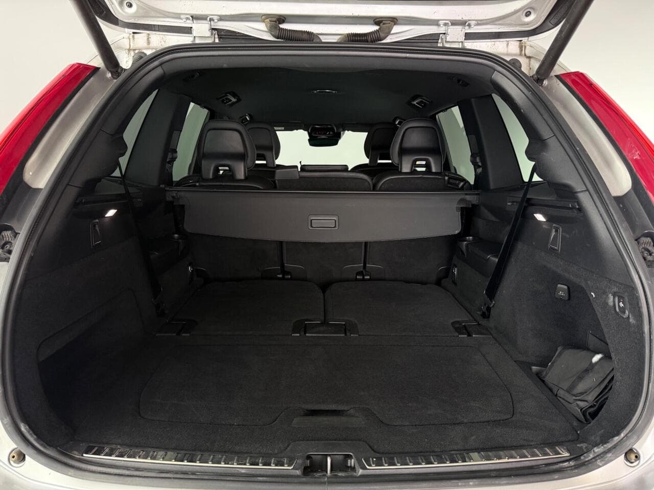 Volvo XC90 thumbnail Boot