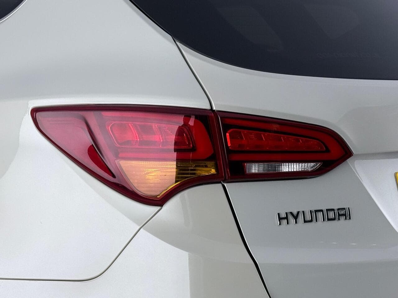 Hyundai Santa Fe thumbnail Lights Rear