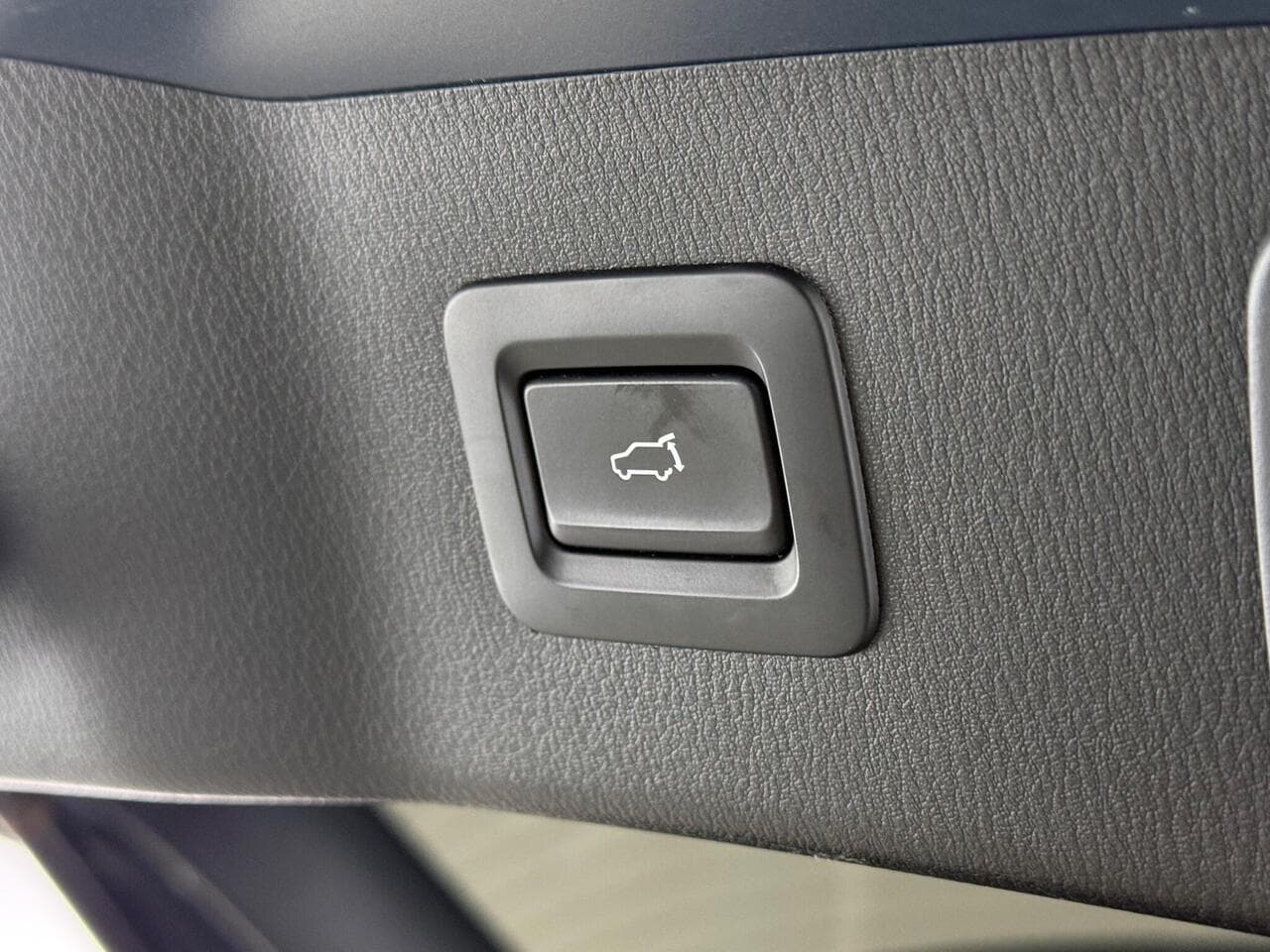Mazda CX-5 thumbnail Misc Controls