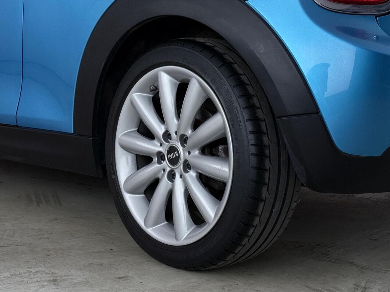 MINI Hatch thumbnail Wheel