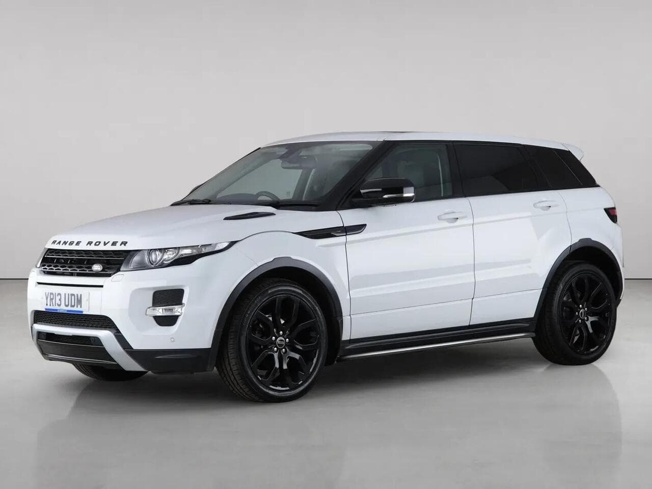 Land Rover Range Rover Evoque thumbnail Front Left