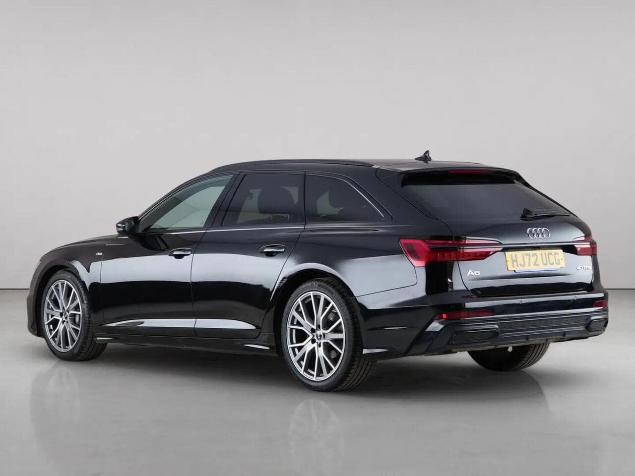 Audi A6 Avant thumbnail Rear Left