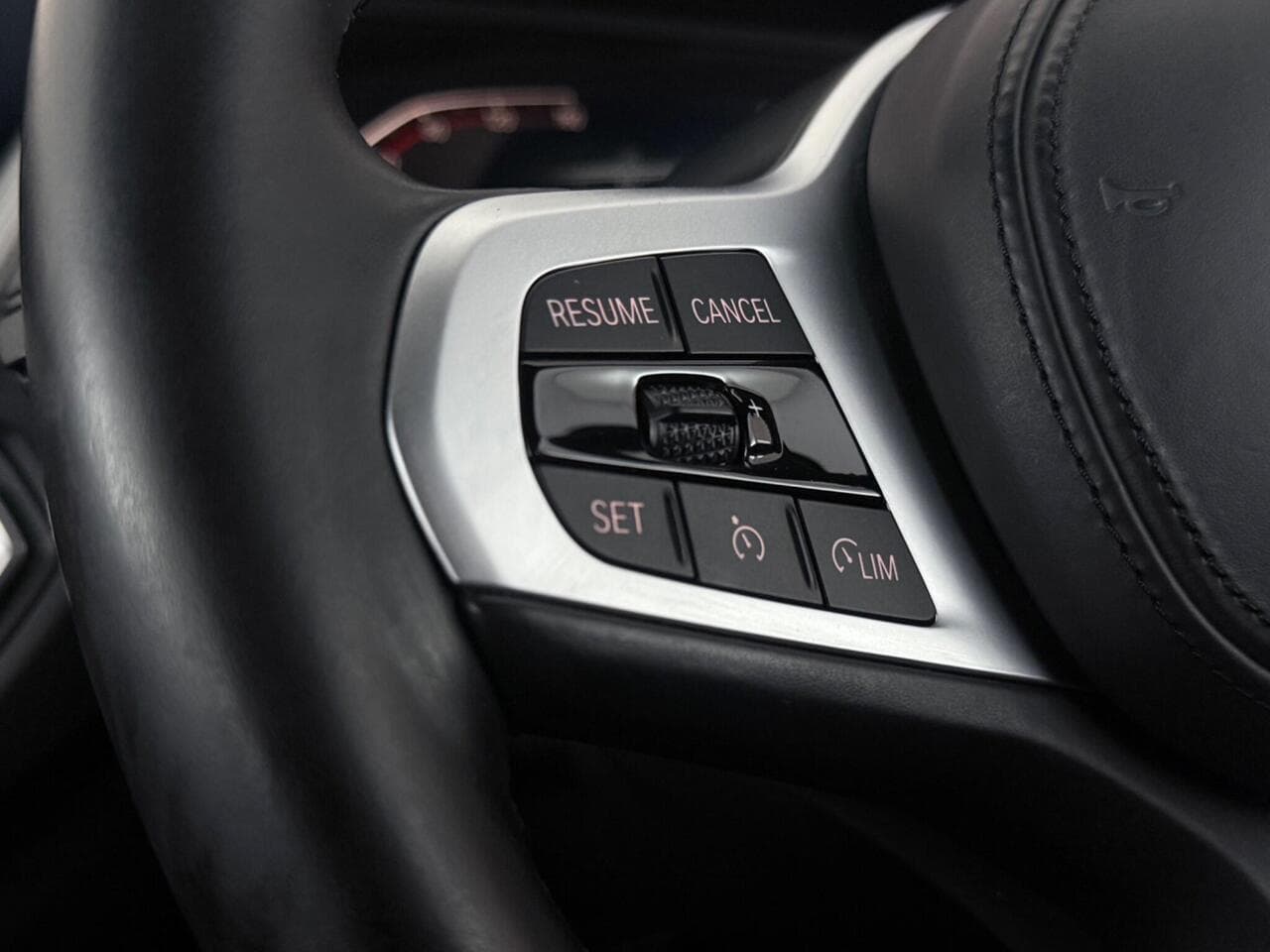 BMW 1 Series thumbnail Misc Controls