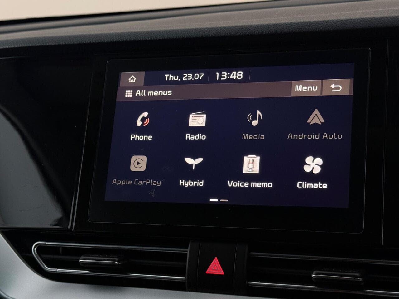 Kia Niro thumbnail Infotainment System