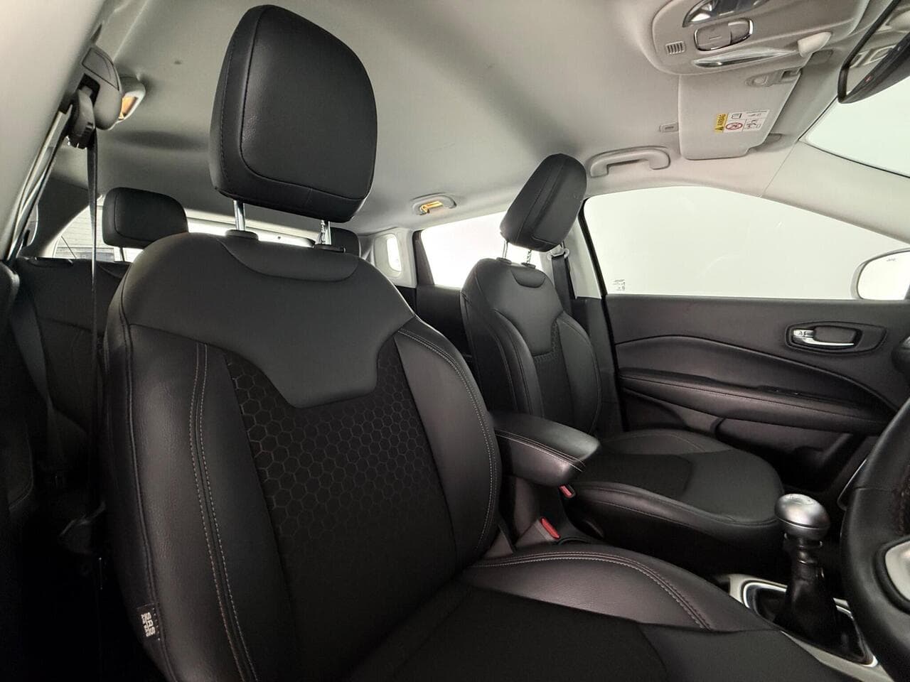 Jeep Compass thumbnail Seat Driver