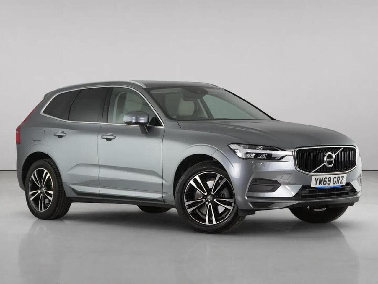 Volvo XC60 - Volvo XC60 2.0 T4 Edition Auto Euro 6 (s/s) 5dr