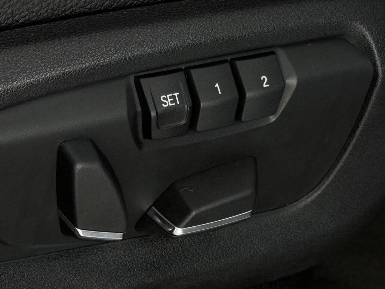 BMW X6 thumbnail Misc Controls