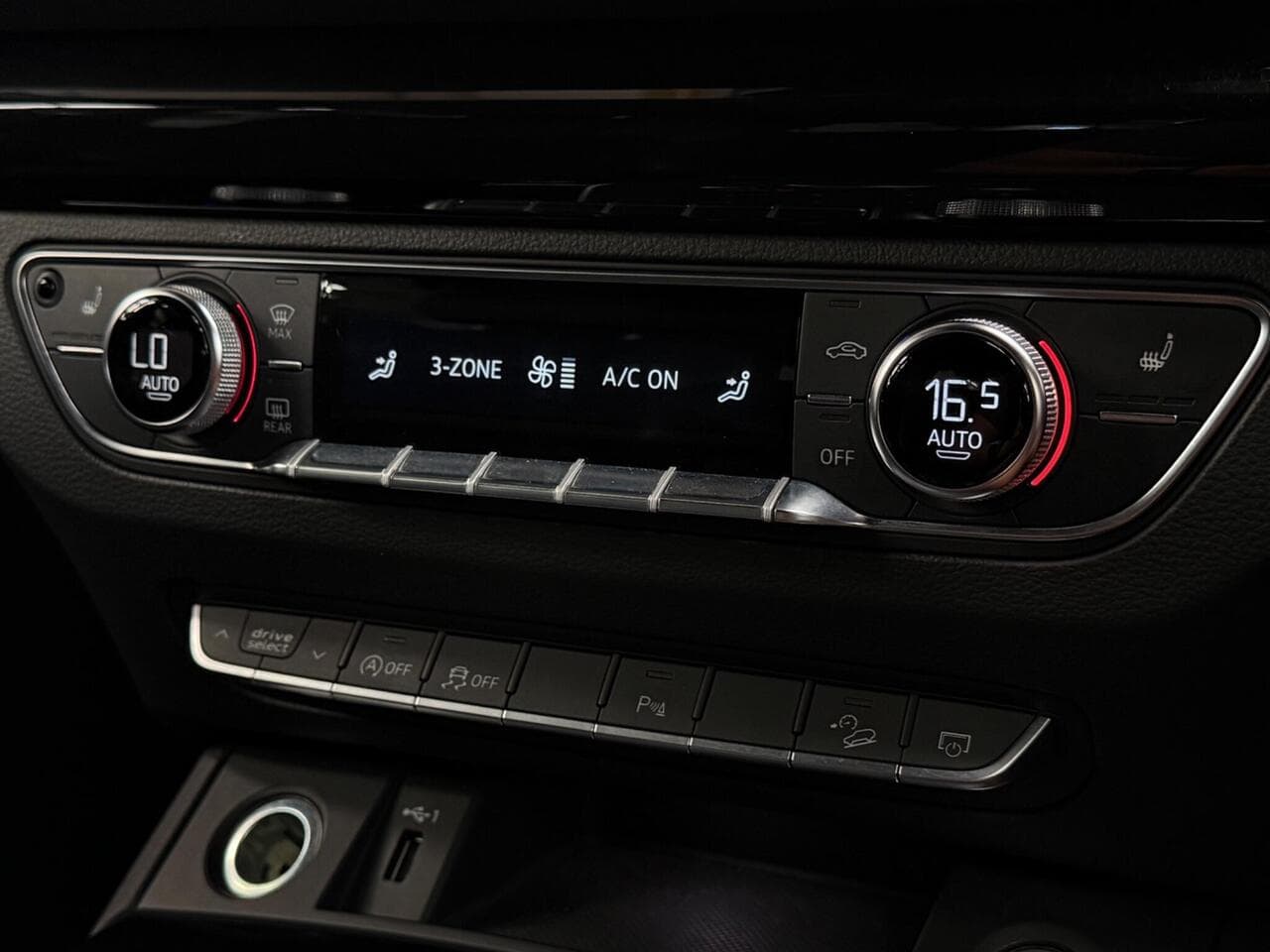 Audi Q5 thumbnail Misc Controls