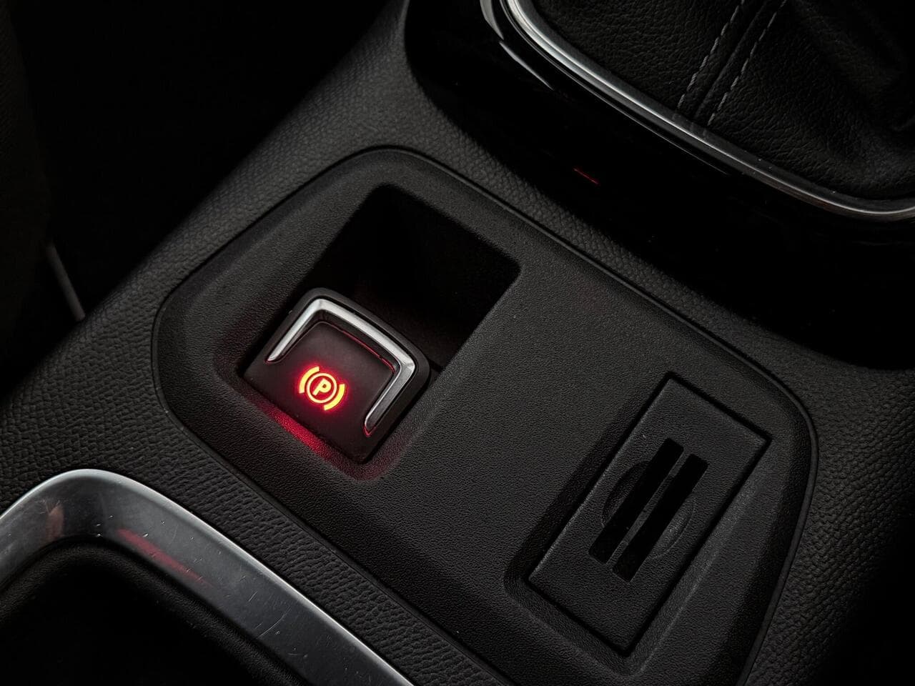 Vauxhall Corsa thumbnail Misc Controls