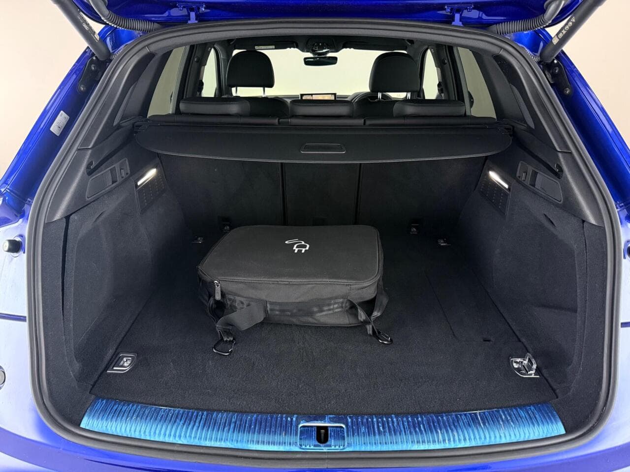 Audi Q5 thumbnail Boot