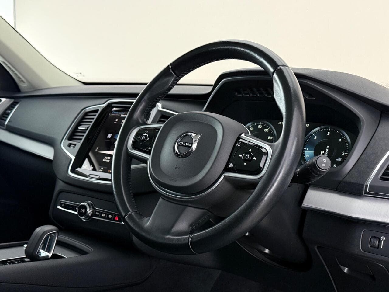 Volvo XC90 thumbnail Inconclusive