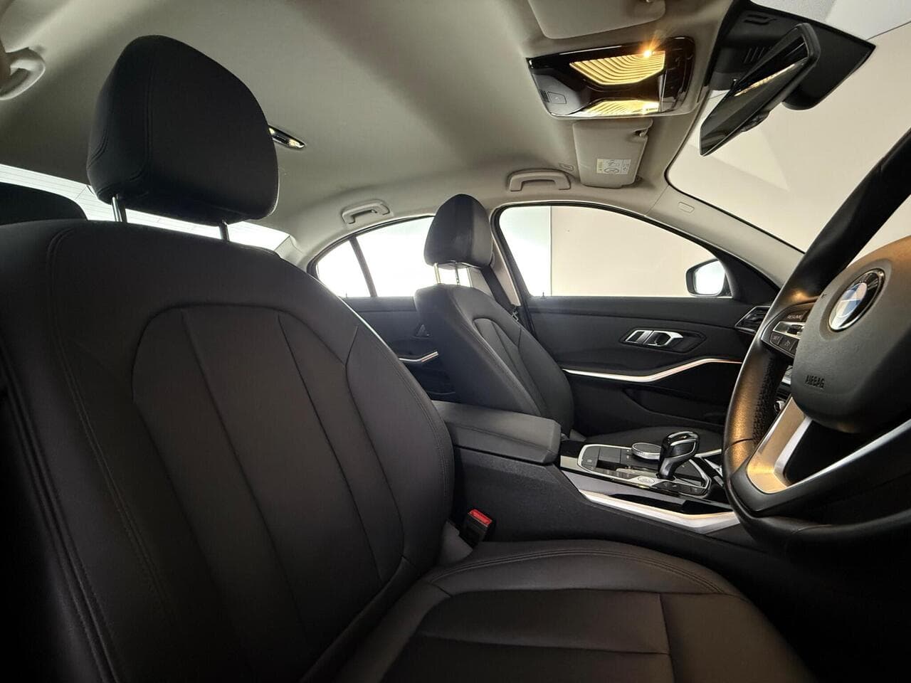 BMW 3 Series thumbnail Seat Driver