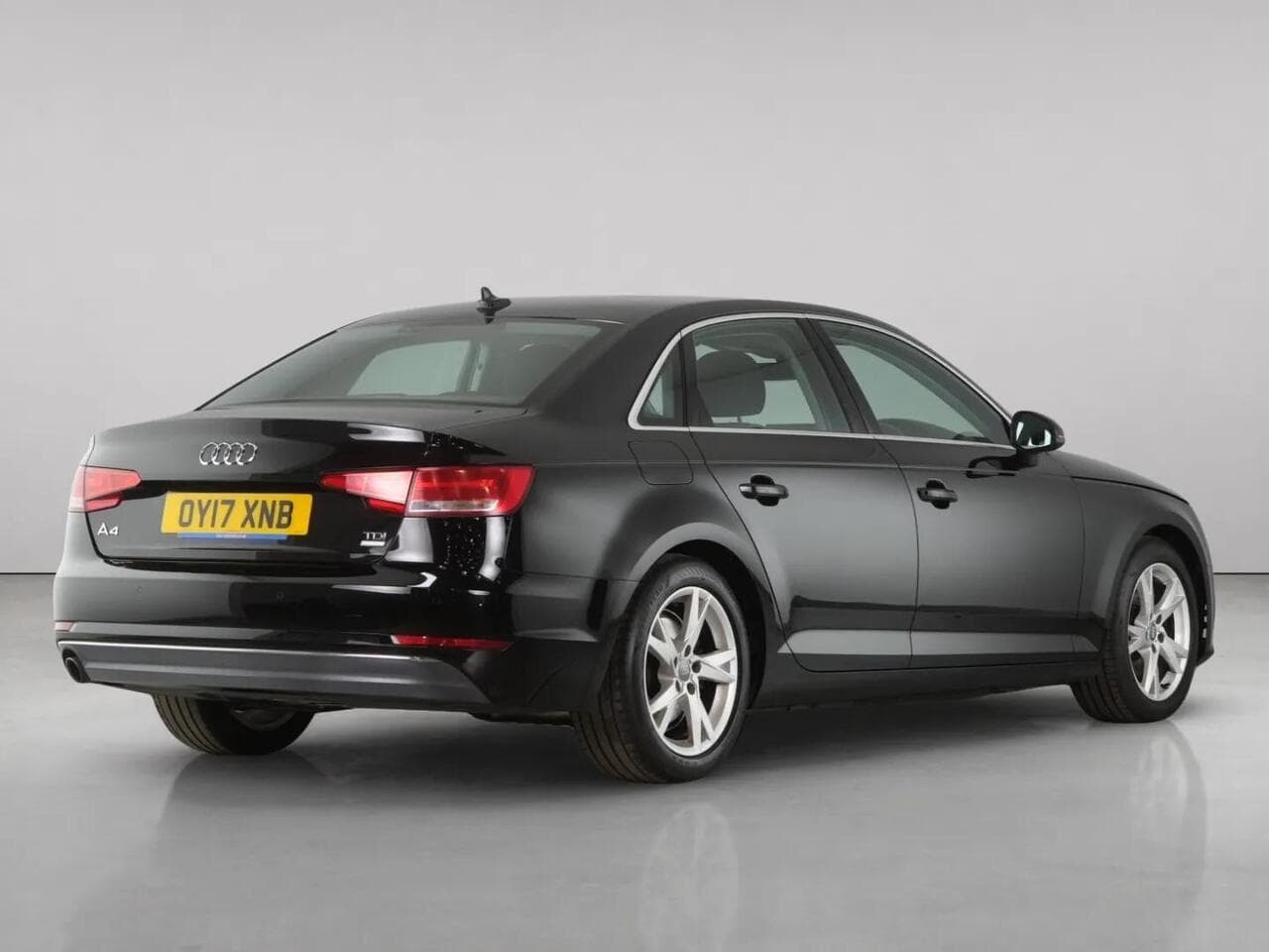 Audi A4 thumbnail Rear Right