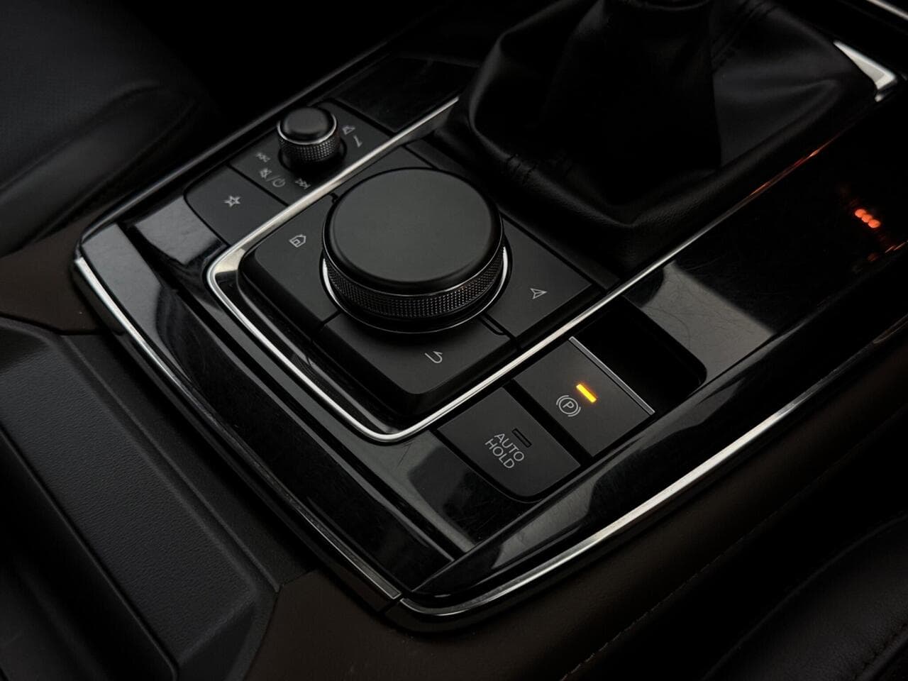 Mazda CX-30 thumbnail Interior Front